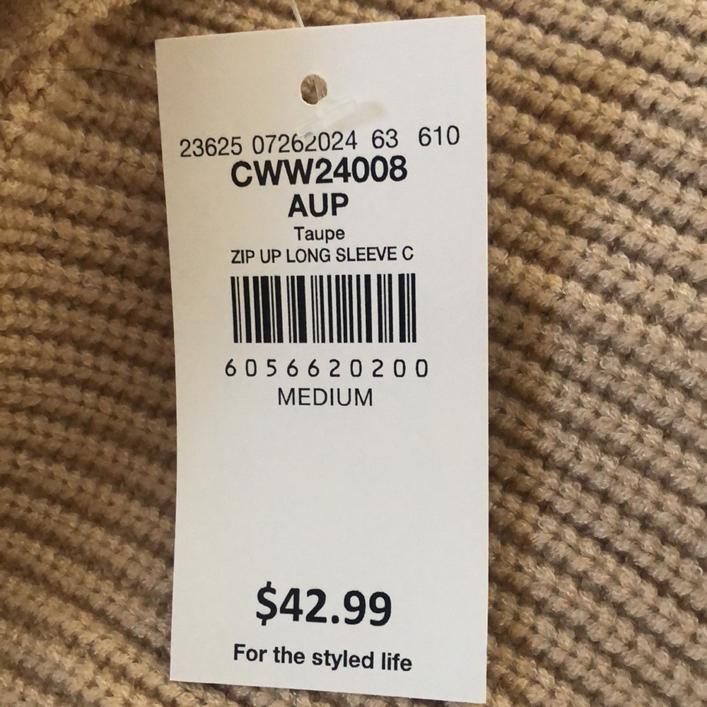 NWT Buckle day trip zip up long sleeve sweater - Picture 13 of 13
